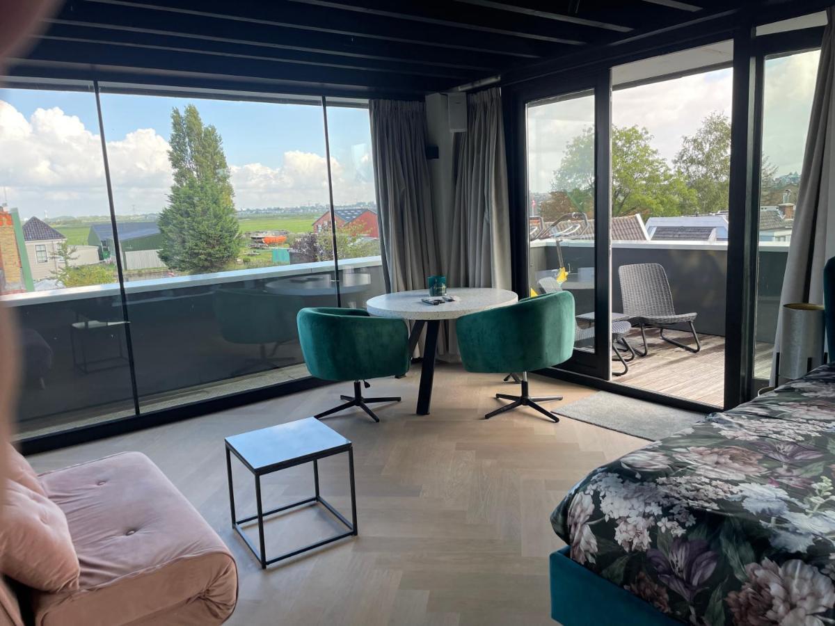 Above And Beyond - Luxe Suite Met Sauna En Stoomdouche Zaandam Bagian luar foto